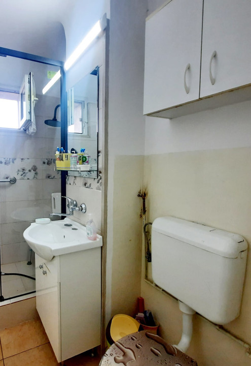 Apartament 2 camere, etajul 2, zona AFI, Ploiesti