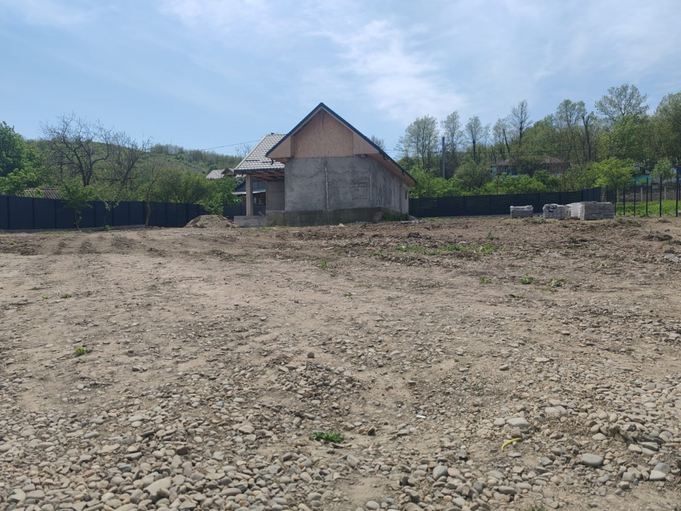 Casa parter si teren in zona Balteni Vale, Vaslui