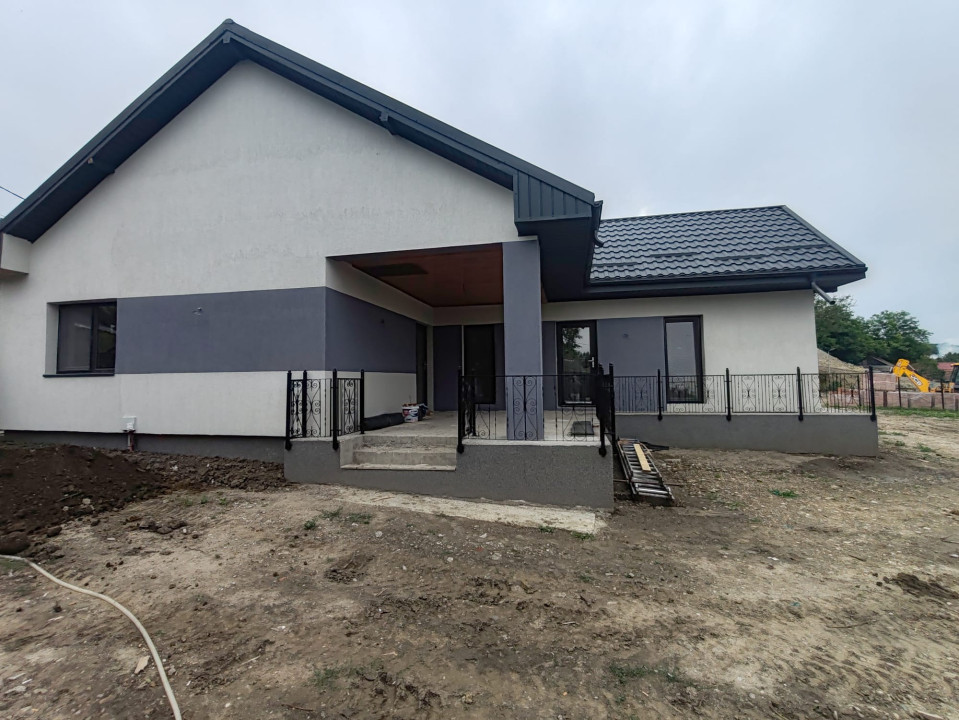 Casa parter si teren in zona Balteni Vale, Vaslui