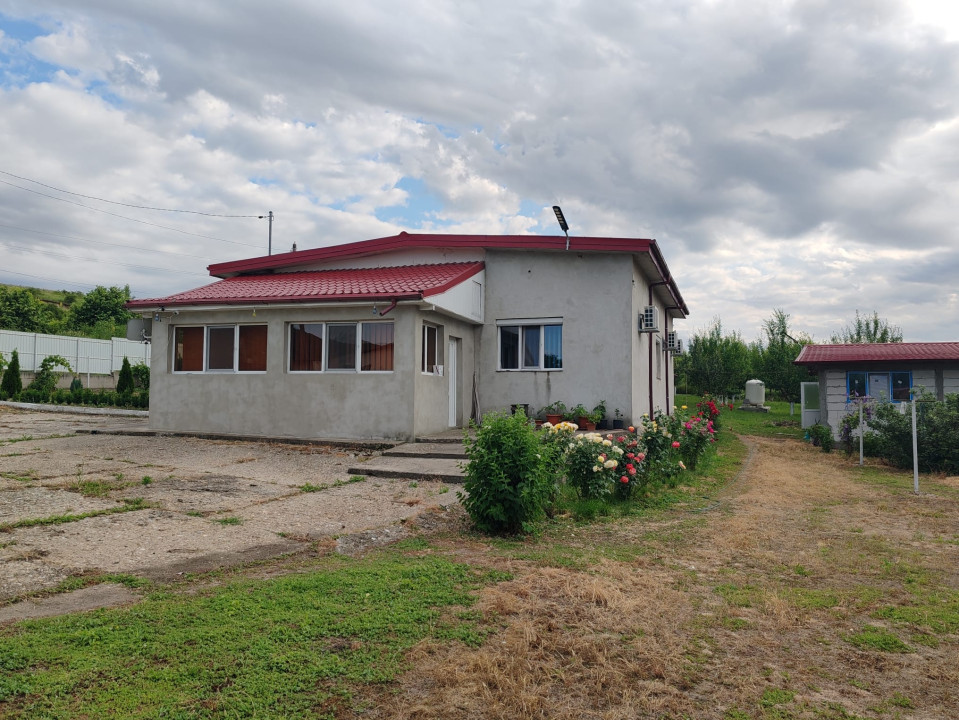 Casa parter si teren in zona Cretesti, Vaslui
