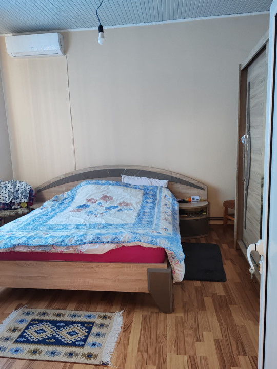 Casa parter si teren in zona Cretesti, Vaslui