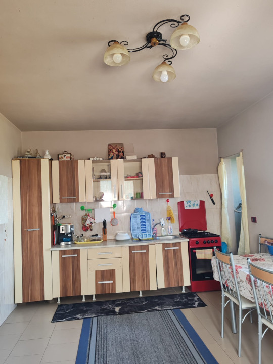 Vanzare casa cu etaj Satu Nou Muntenii de Sus