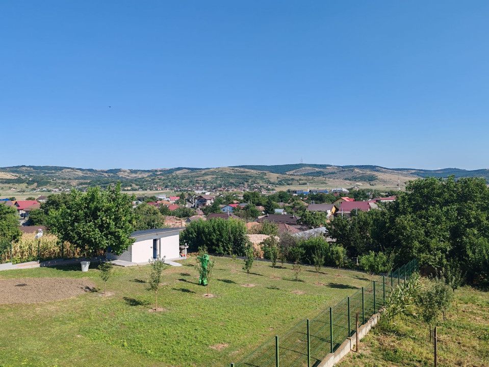 Vanzare casa cu etaj Satu Nou Muntenii de Sus