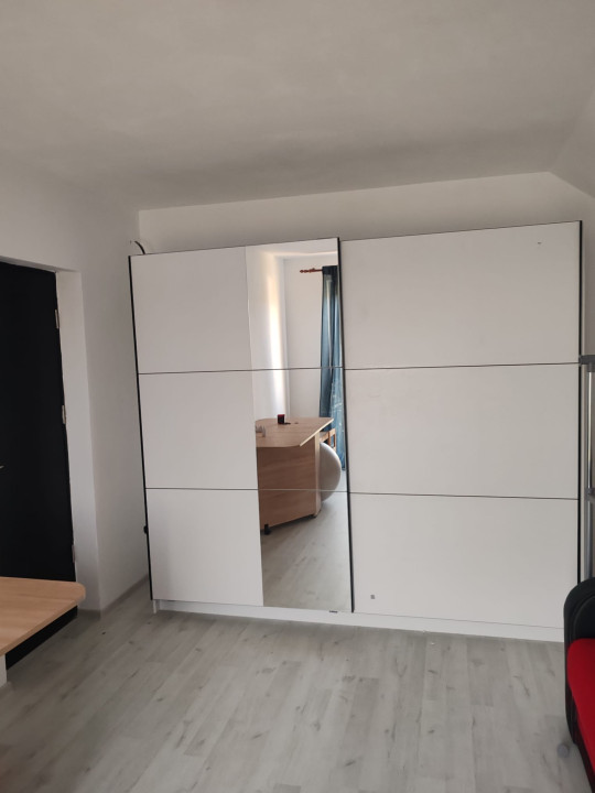 Vanzare casa cu etaj Satu Nou Muntenii de Sus