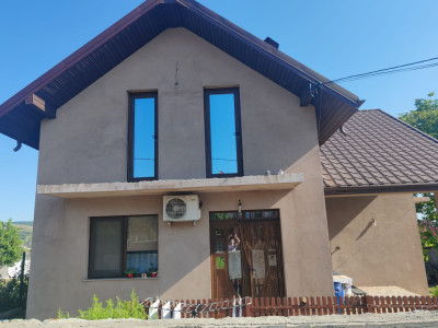 Vanzare casa cu etaj Satu Nou Muntenii de Sus