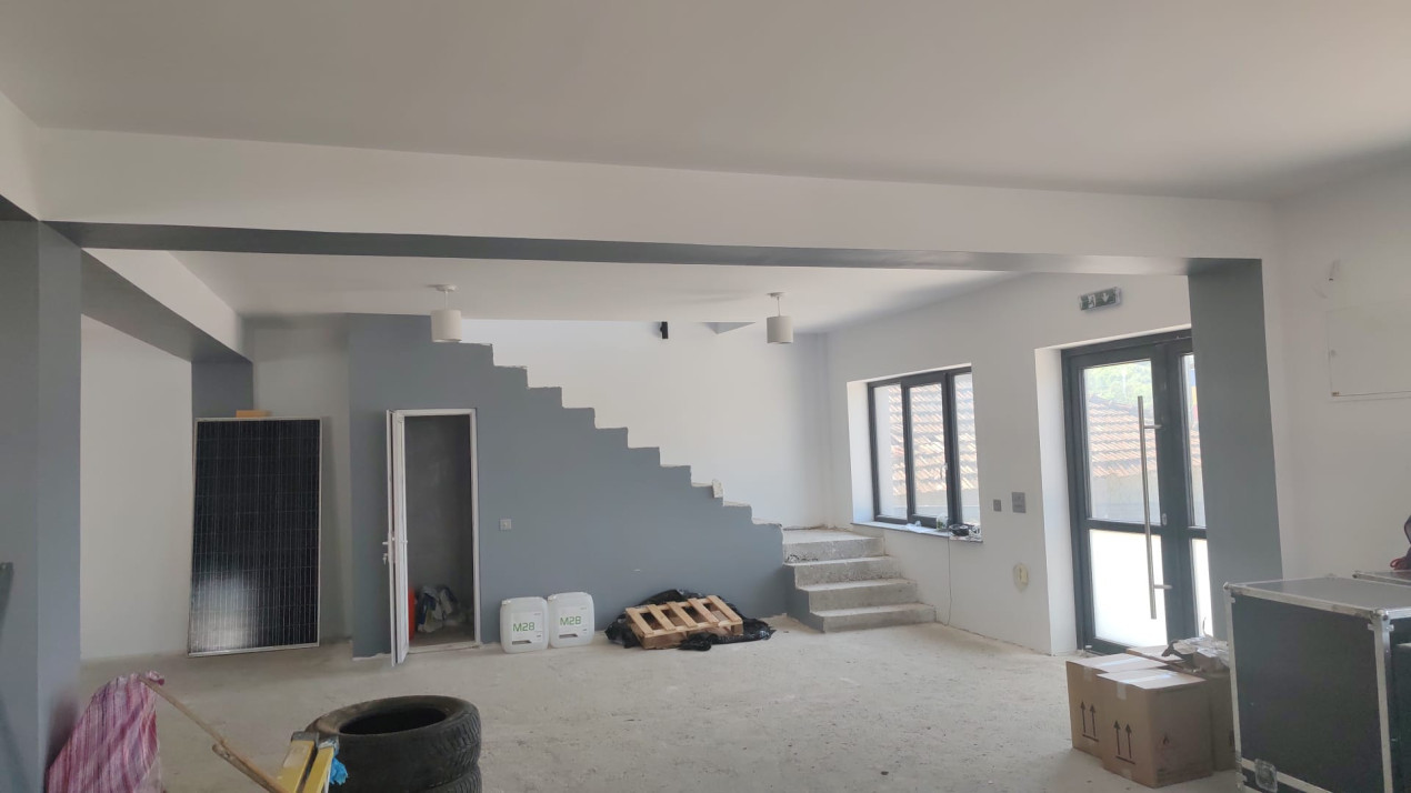 Spatiu comercial nou.Spatiu birouri