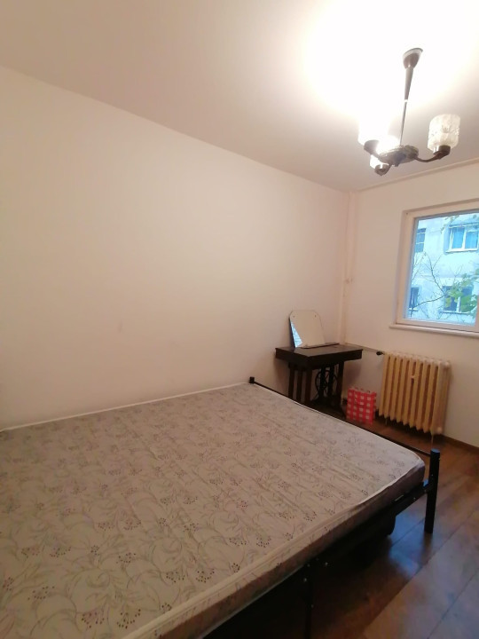 Apartament 2 camere, semitecomandat, Malu Rosu