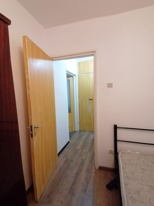 Apartament 2 camere, semitecomandat, Malu Rosu