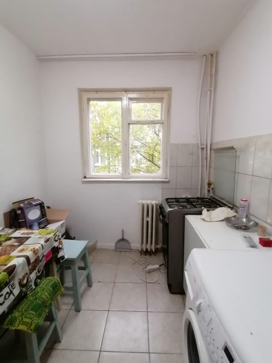 Apartament 2 camere, semitecomandat, Malu Rosu