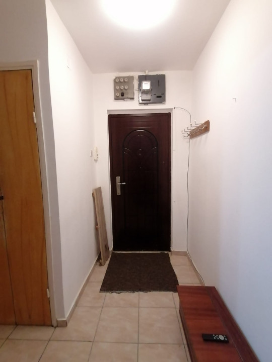 Apartament 2 camere, semitecomandat, Malu Rosu