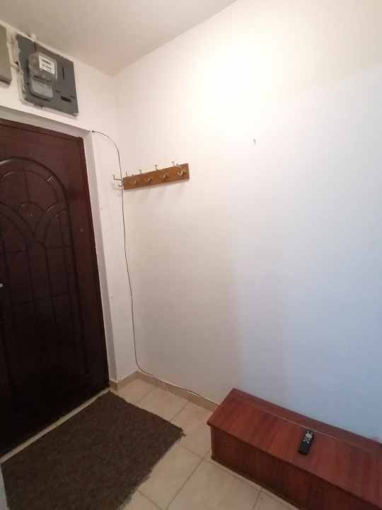 Apartament 2 camere, semitecomandat, Malu Rosu