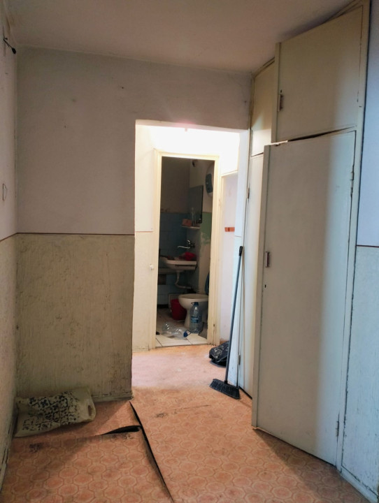 Apartament 2 camere, decomandat, et 2/4, Boldesti Scaieni