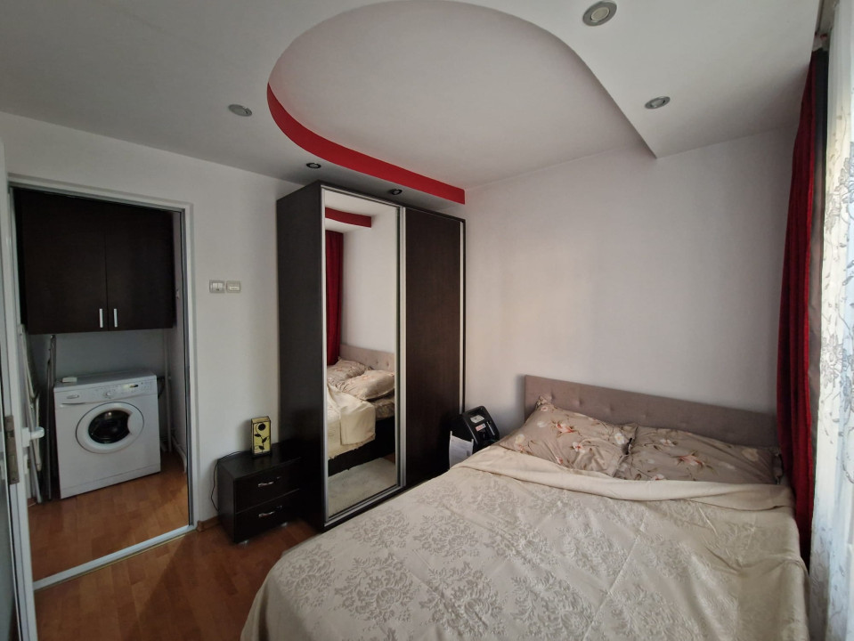 Apartament semidecomandat cu 2 camere, etaj1/4, Vaslui zona Cinema Independentei